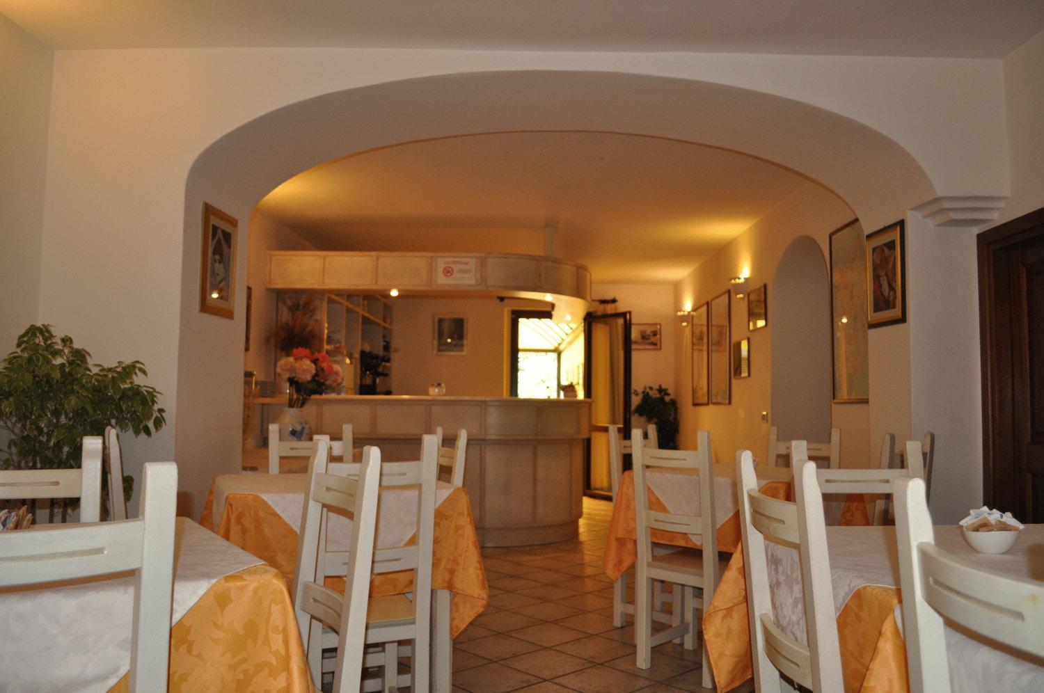 Hotel Cavour Olbia Exterior foto
